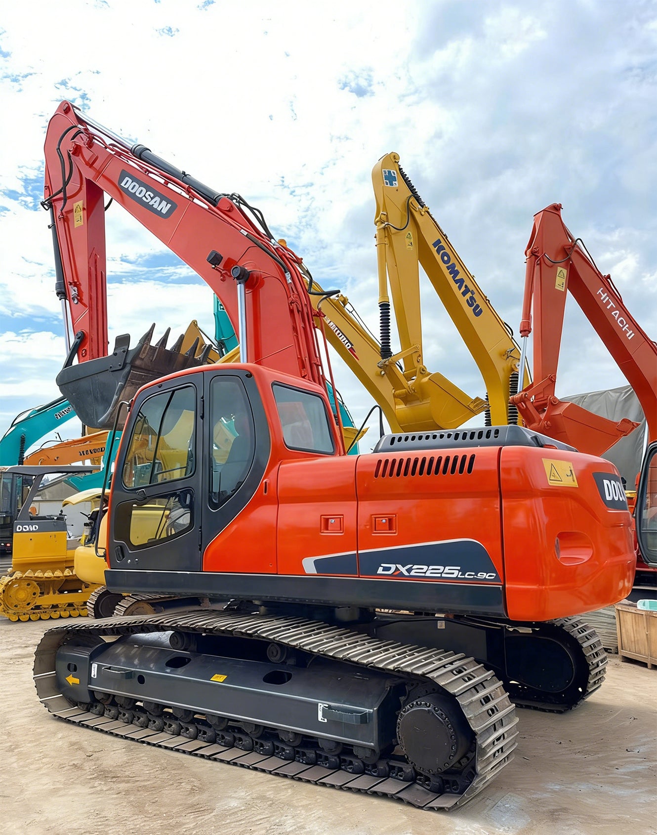 Собственный б/у экскаватор Doosan DX225LC | идеальное сочетание стабильности и эффективности