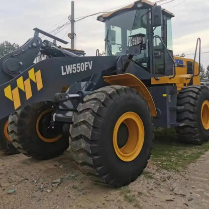 Шина-погрузчик LW55OFV от компании XCMG