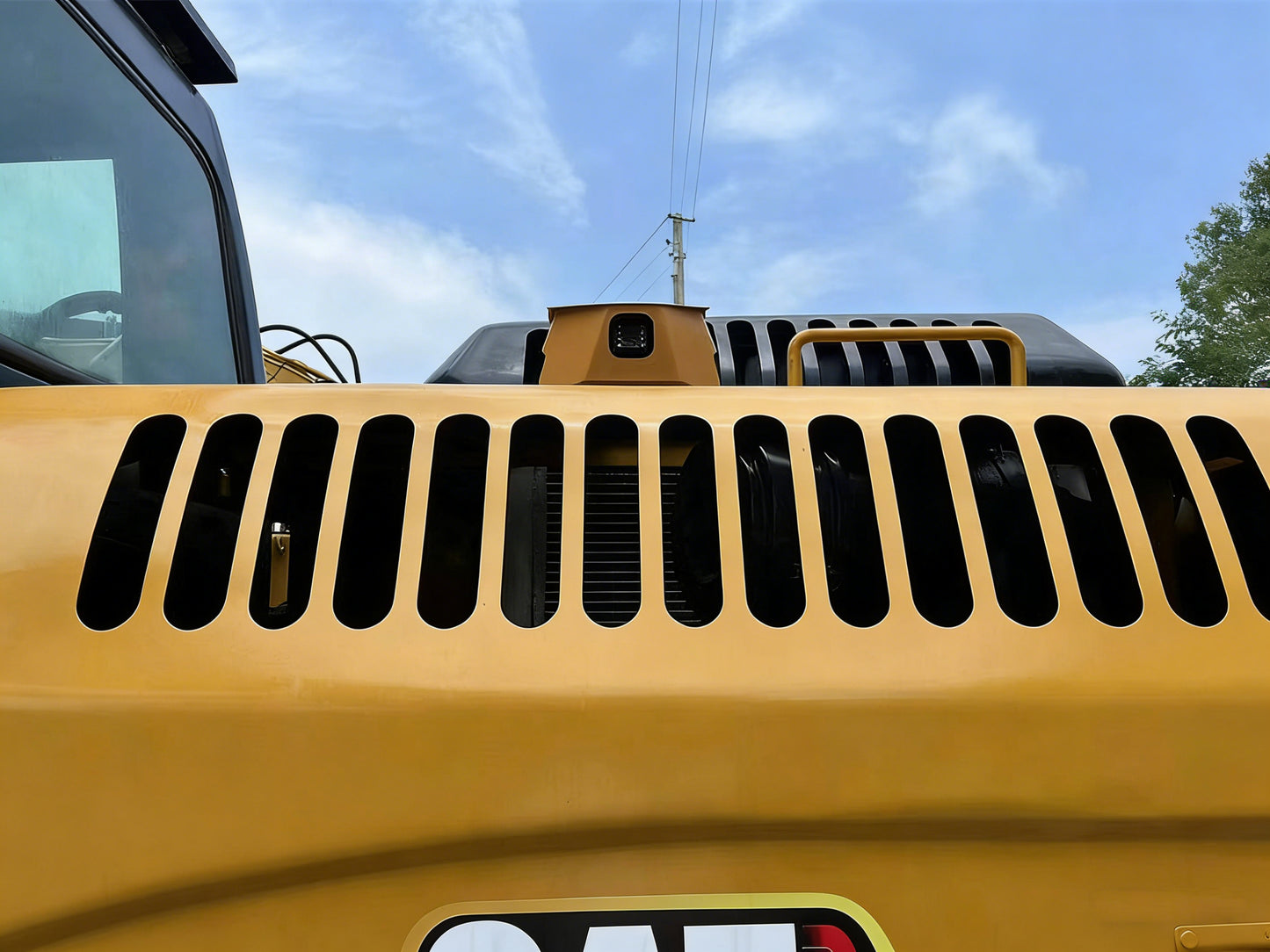 Подержанный экскаватор Caterpillar 315