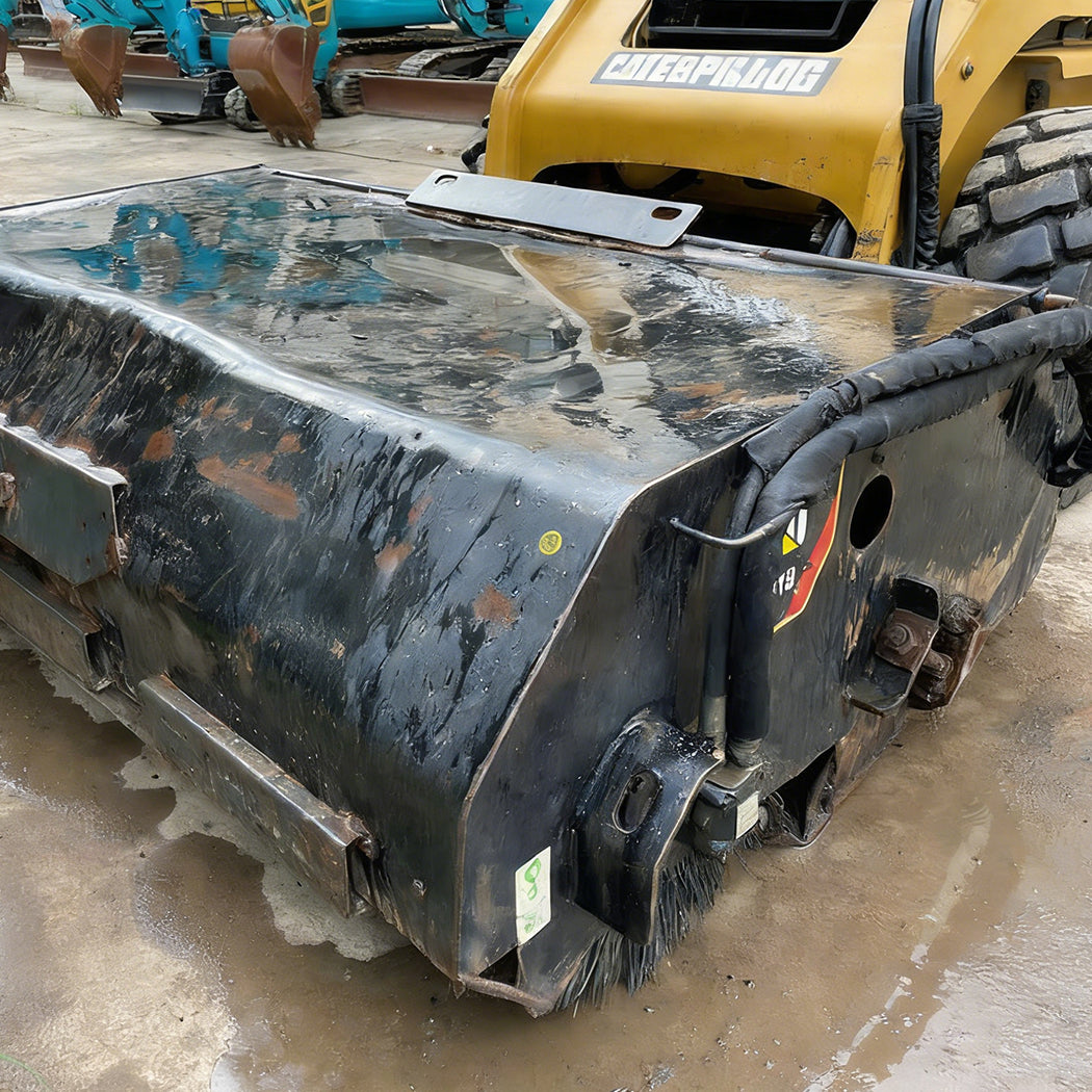 Подержанный экскаватор Caterpillar 305.5E2