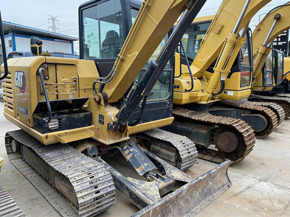 Подержанный экскаватор Caterpillar 305.5E2