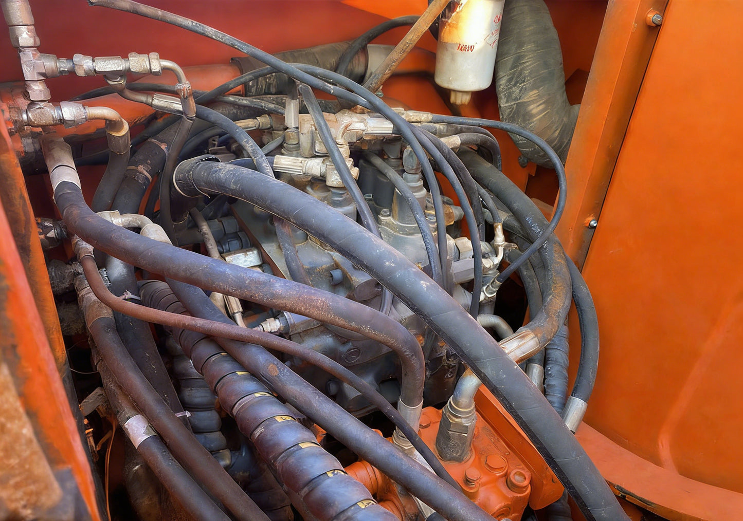 Вторичный экскаватор Doosan 150 колесный