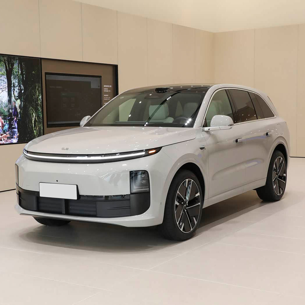 Автомобиль Li Auto - Li L6 серый
