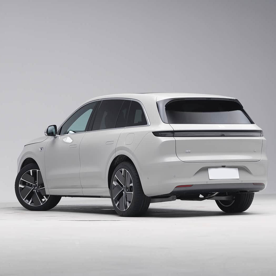 Автомобиль Li Auto - Li L6 серый