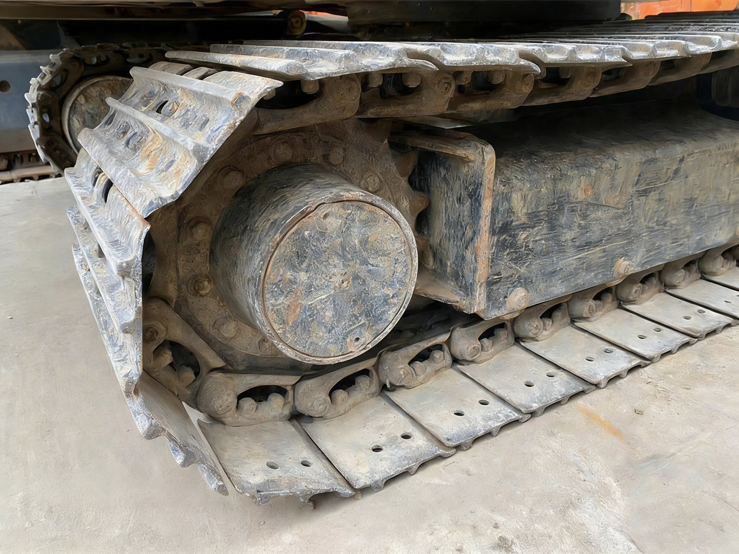 Подержанный экскаватор Caterpillar 305.5E2