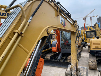 Подержанный экскаватор Caterpillar 305.5E2