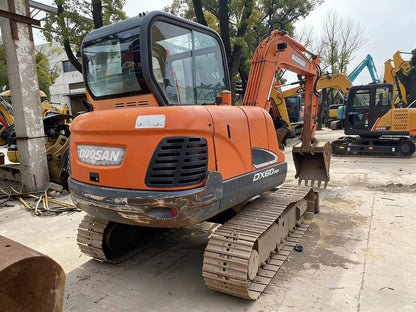 Подержанный экскаватор Doosan DX60-9C