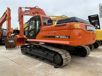 Б/у экскаватор Doosan 300