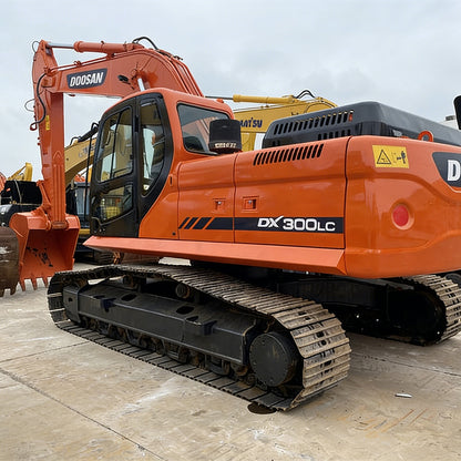 Б/у экскаватор Doosan 300