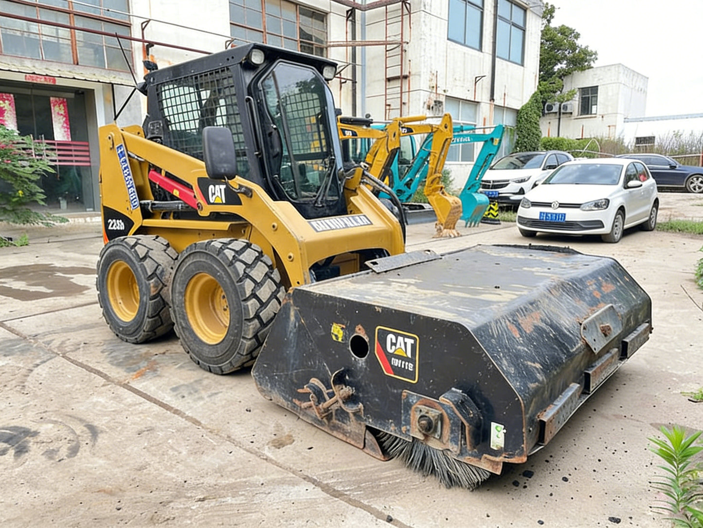 Подержанный скользящий погрузчик Caterpillar 226B