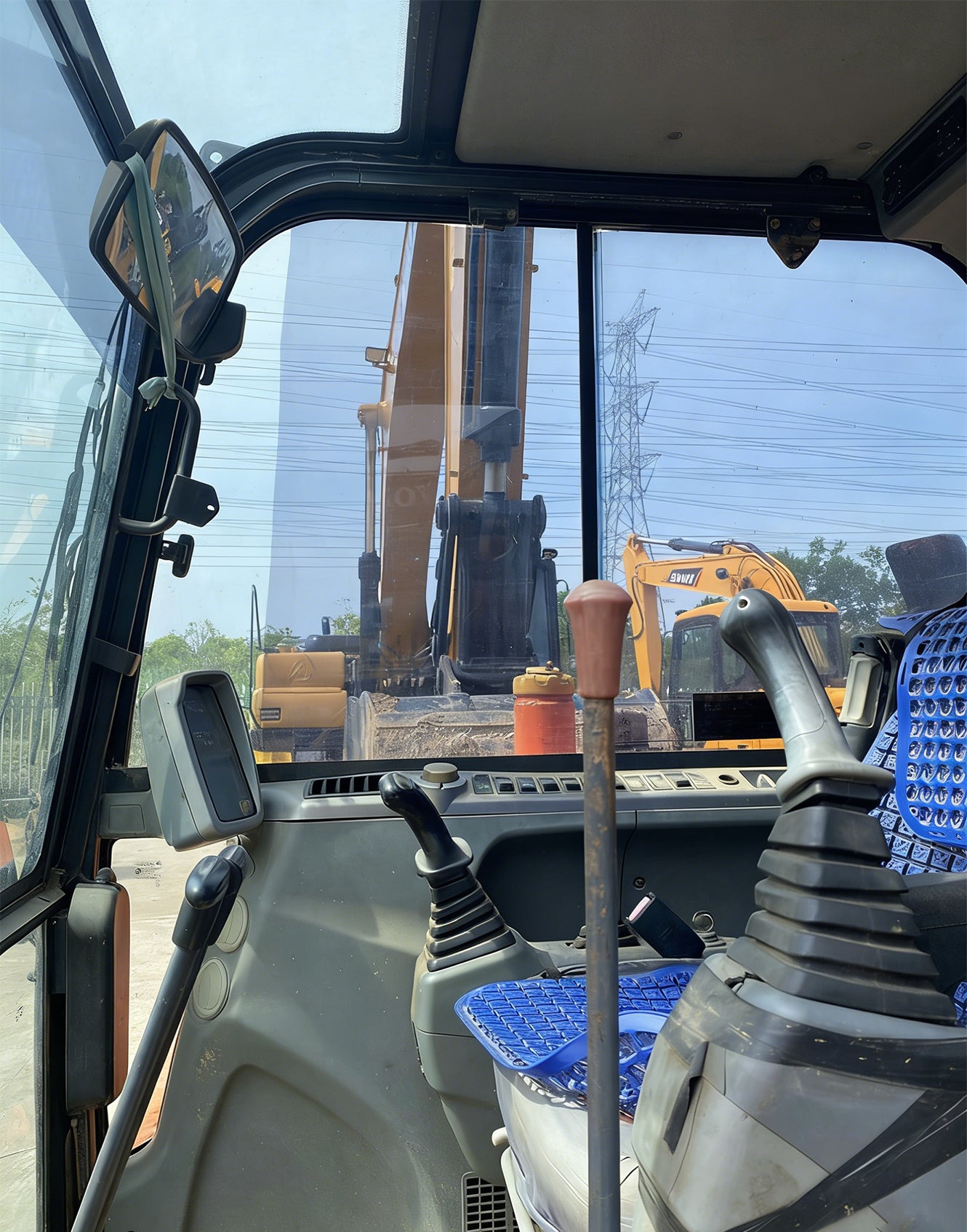 Б/у экскаватор Doosan 60